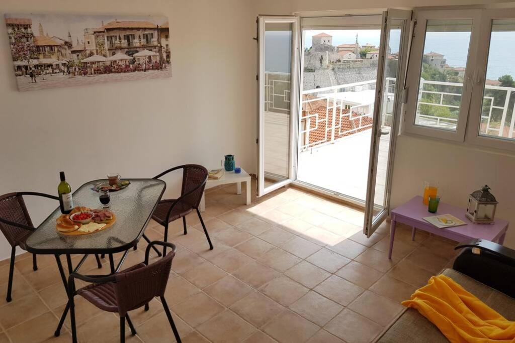 Apartman Aleksandra Ulcinj Esterno foto